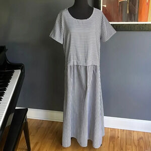 Made with ❤️ dark gray/ white stripe front gathered skirt short sleeve maxi. NWT